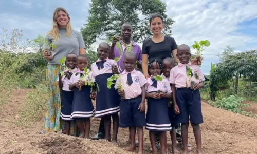 Gain Global Awareness by Engaging in Volunteer Work Abroad