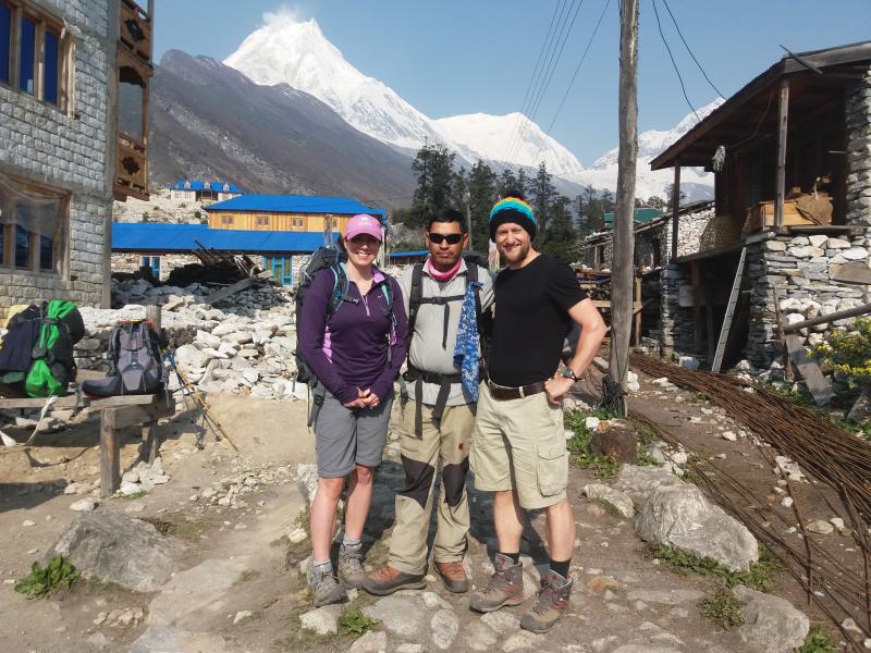 How to Enjoy the Manaslu Circuit Trek with a Group