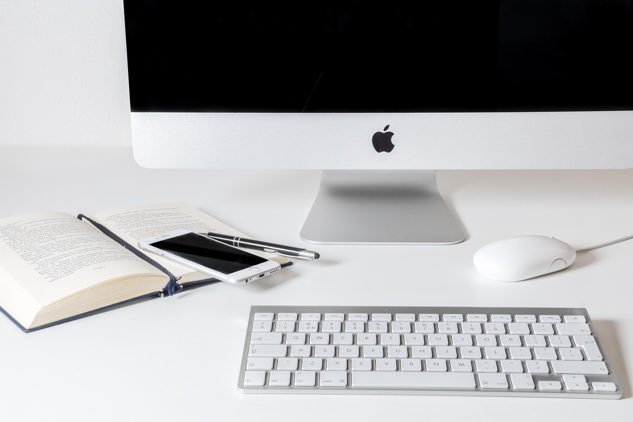Work, computer, apple — Tantric London Experiences Offering Deep Touch, Relaxation, and Sensual Awareness