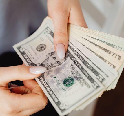 Dime Community Bancshares earnings